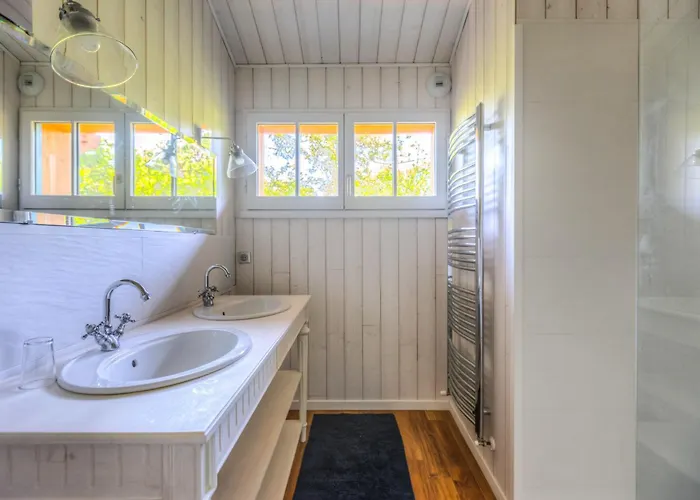 Jasmin * Леж-Кап-Ферре